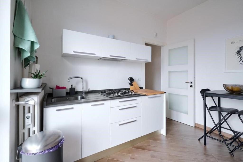 Lux 180Sqm Flat - Entire Last Floor Milano Exterior foto
