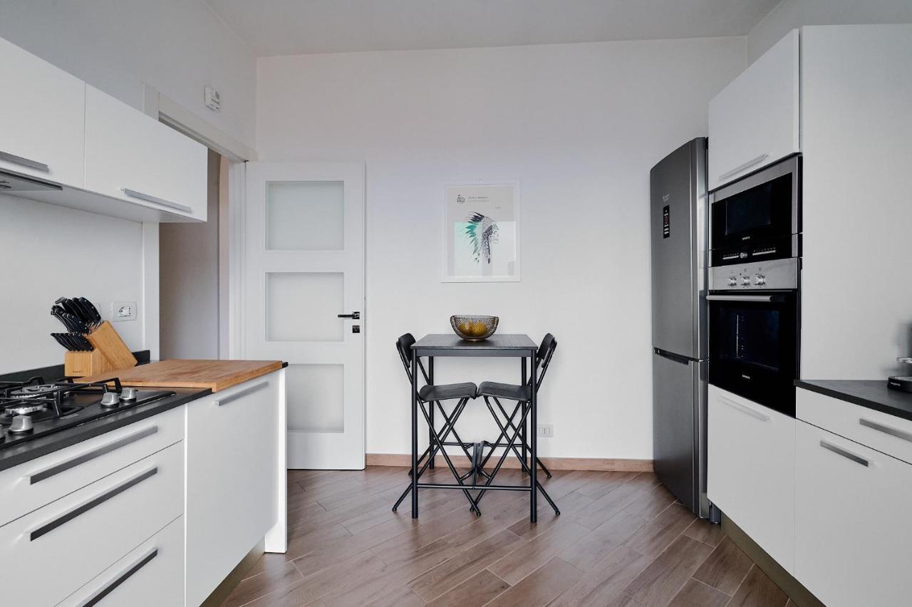 Lux 180Sqm Flat - Entire Last Floor Milano Exterior foto