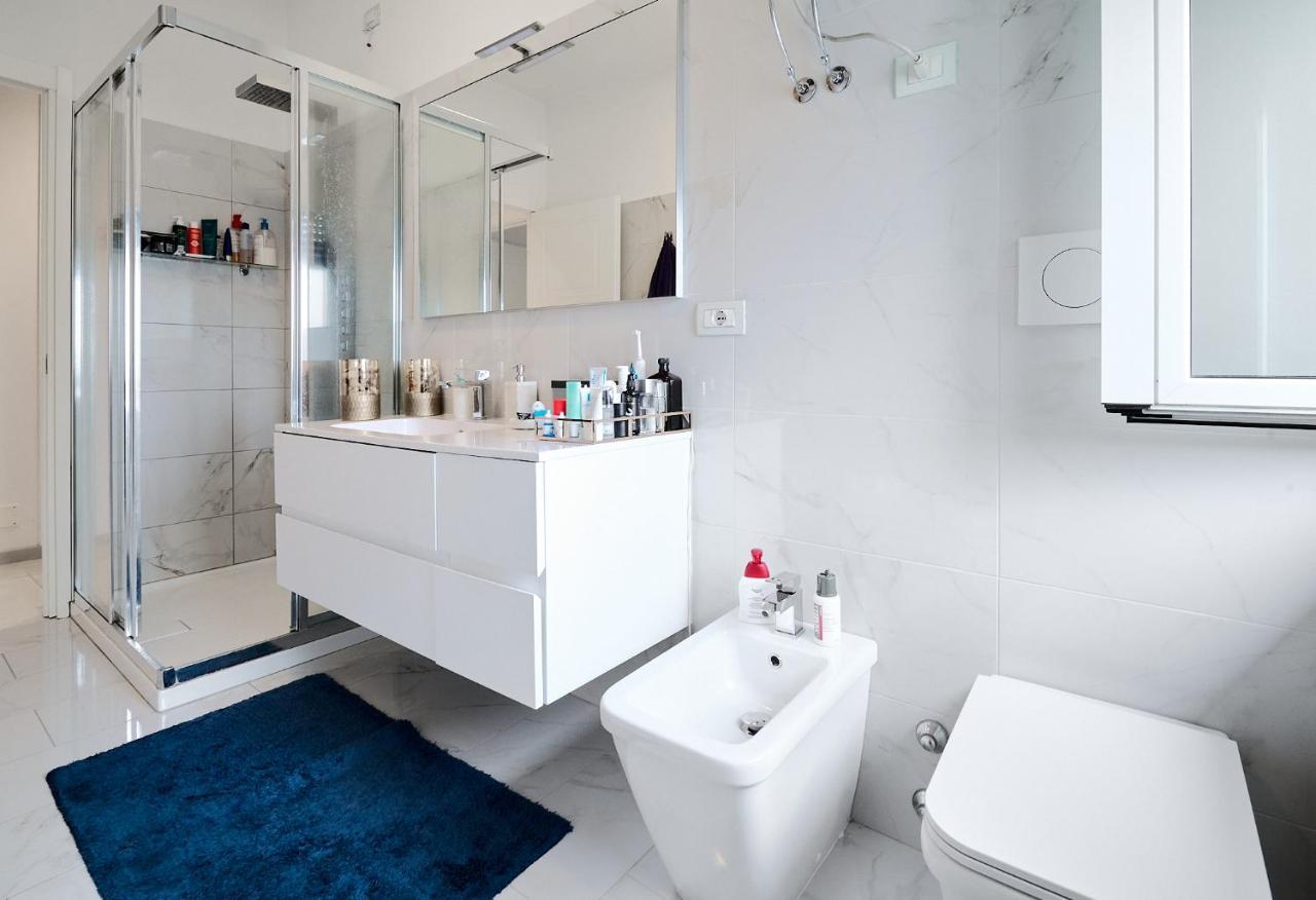 Lux 180Sqm Flat - Entire Last Floor Milano Exterior foto